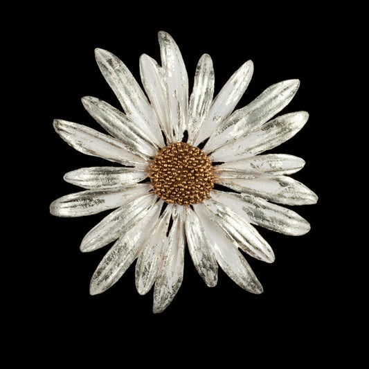 Daisy Pin | Contemporary Designer Jewellery