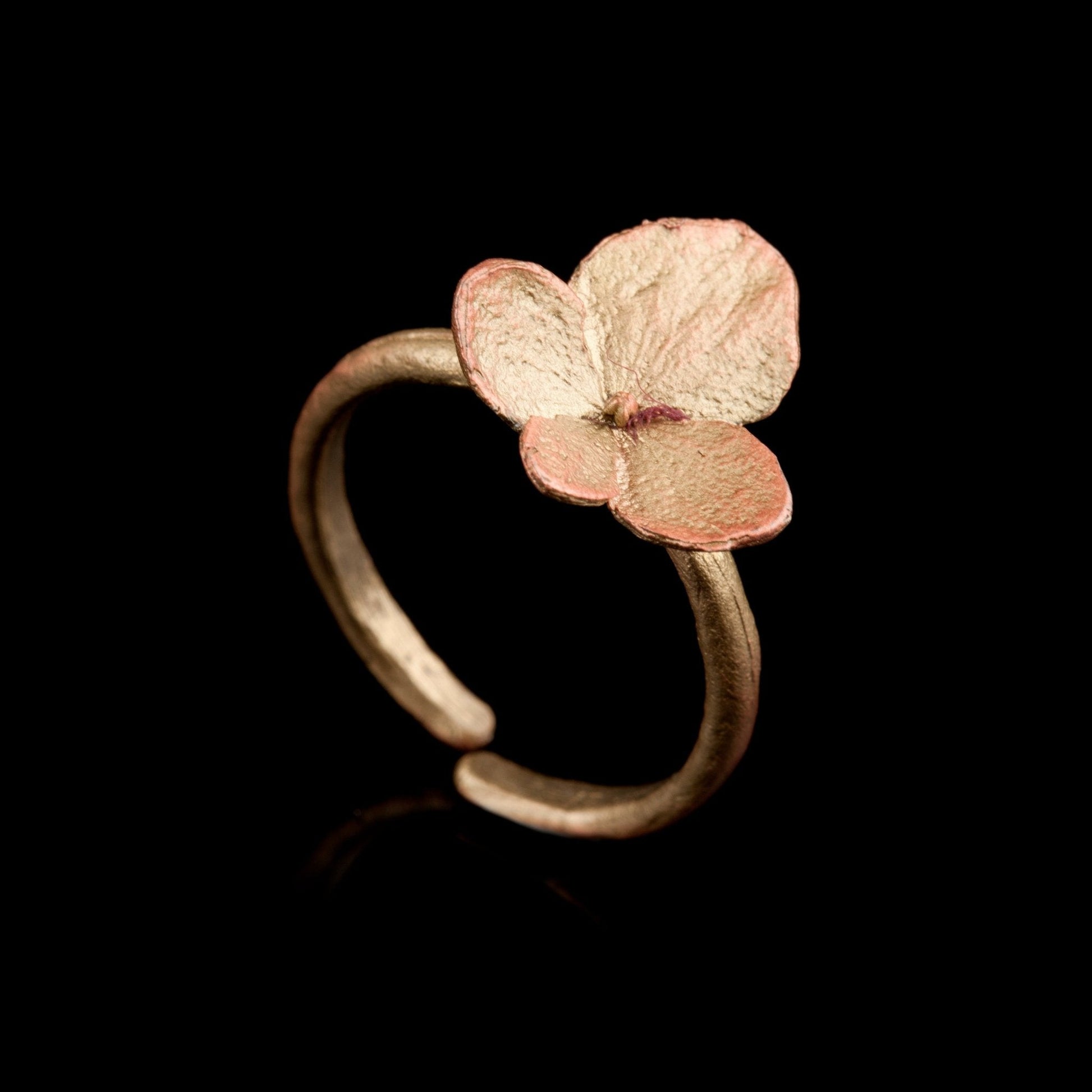 Hydrangea Ring | Contemporary Designer Jewellery